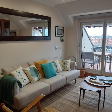 Appartamento Atico con terraza y piscina comunitaria Ribadeo Esterno foto