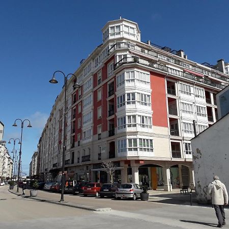 Appartamento Atico con terraza y piscina comunitaria Ribadeo Esterno foto