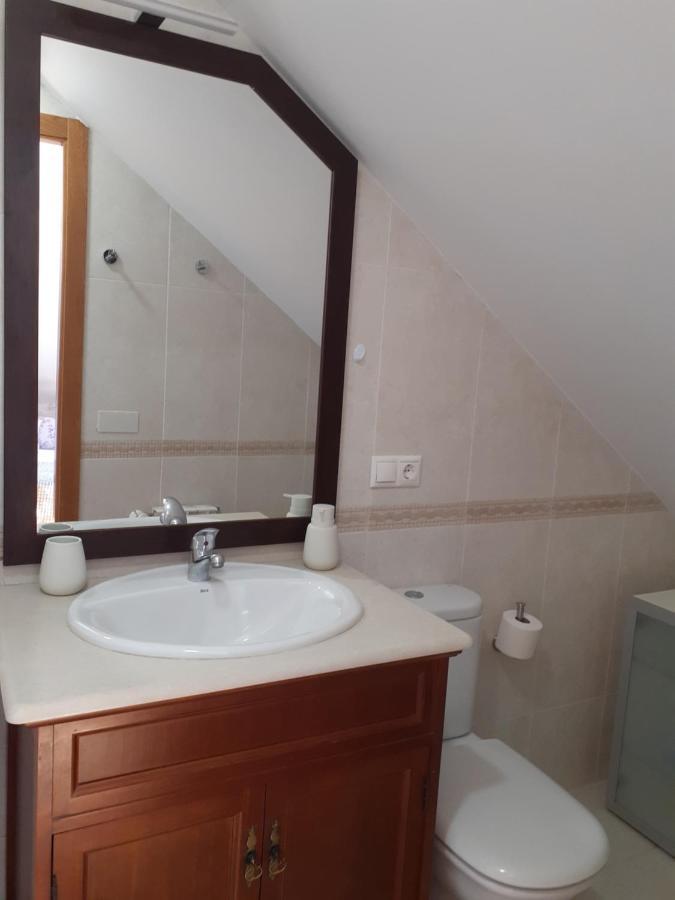 Appartamento Atico con terraza y piscina comunitaria Ribadeo Esterno foto