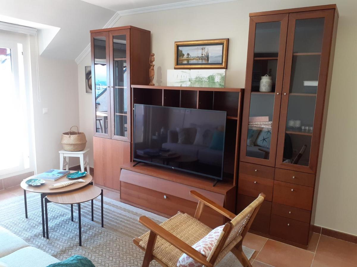 Appartamento Atico con terraza y piscina comunitaria Ribadeo Esterno foto